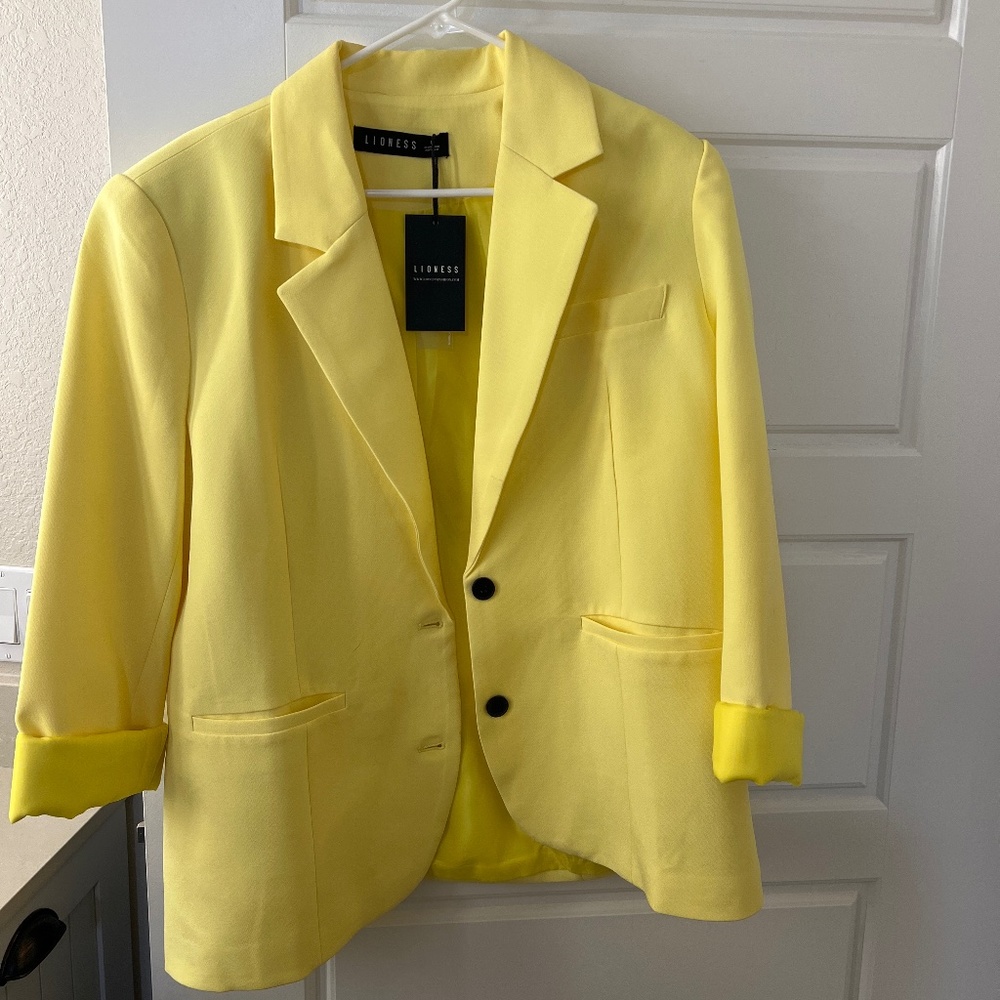 Yello Lioness Blazer